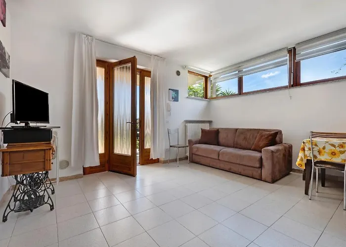 Semesterbostad Sole Brenzone sul Garda