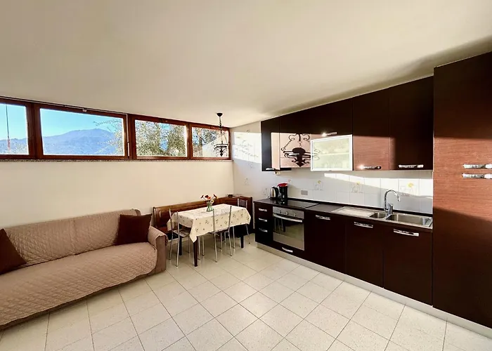 Sole Brenzone sul Garda