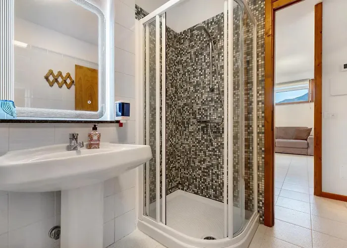 Sole Brenzone sul Garda